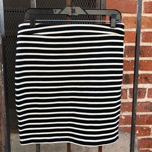 Sanctuary Women’s Striped Skirt Small NWOT